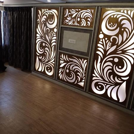 Sri Gnana Vedha Beach Residency Велангани Екстериор снимка