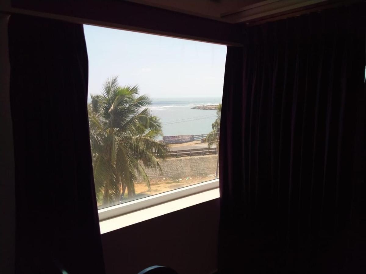 Sri Gnana Vedha Beach Residency Велангани Екстериор снимка
