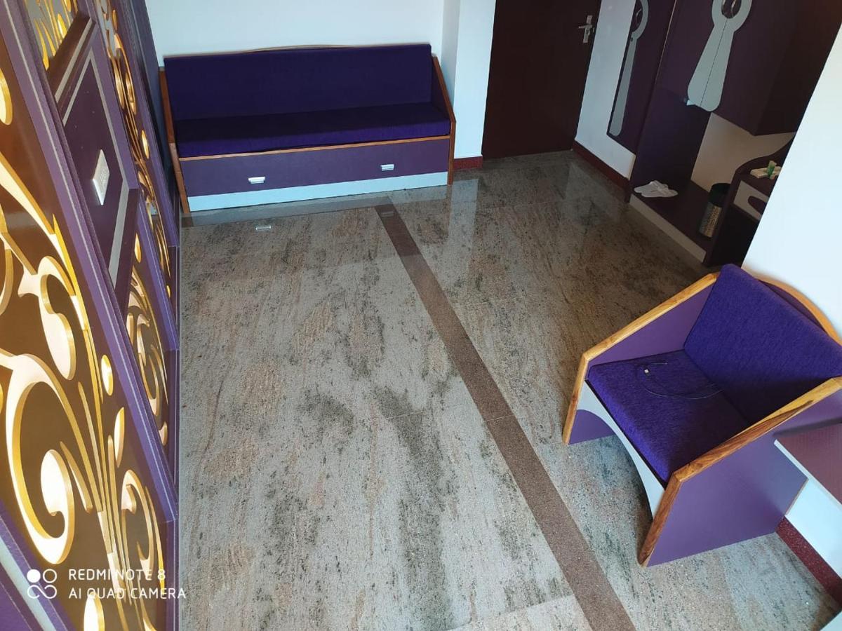 Sri Gnana Vedha Beach Residency Велангани Екстериор снимка